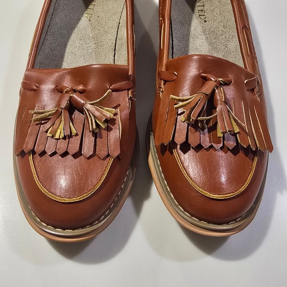 Wanted Charlie Women Brown Leather Tassel Loafer Shoes Size 6 - Picture 4 of 5